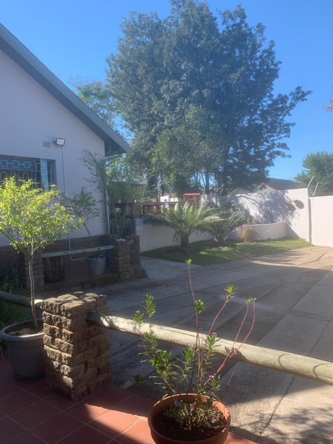 Cycad Stay Umtata Exterior foto